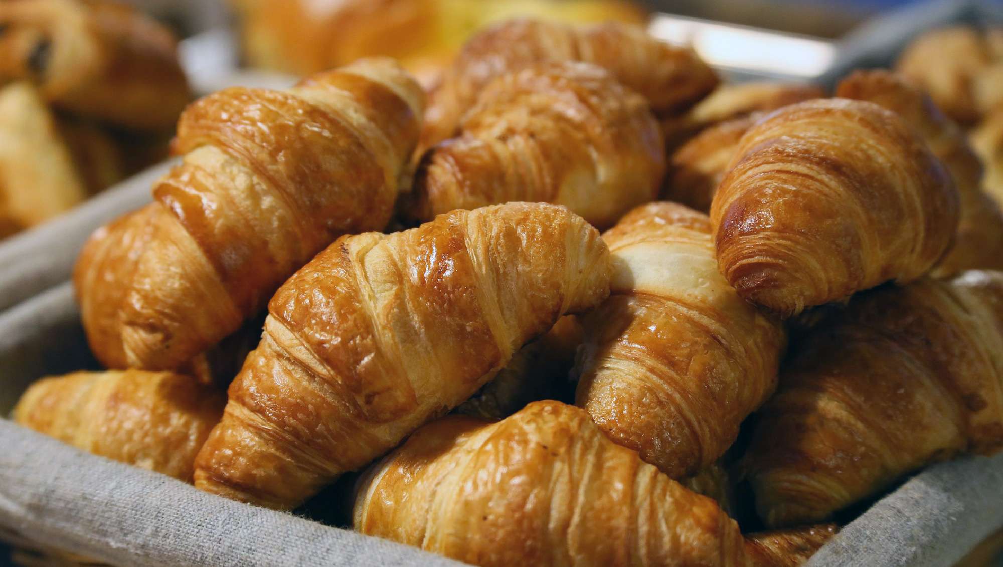 Bäckerei Niedermair: frische Croissants von der Meisterbäckerei